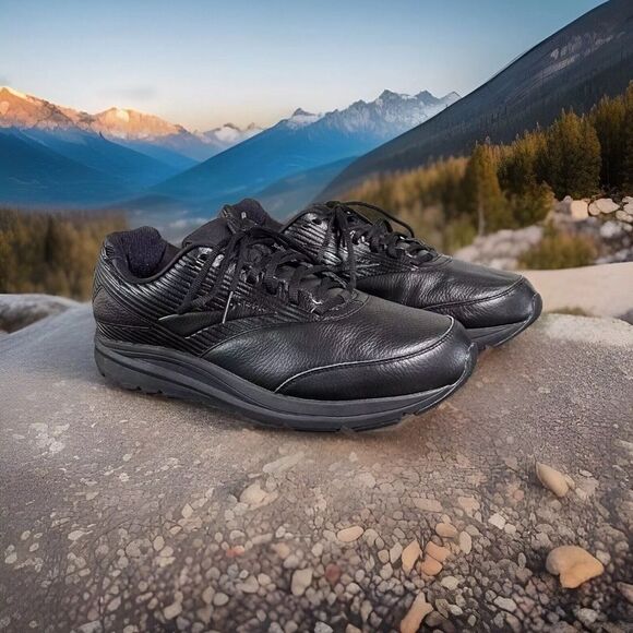 Brooks Other - Brooks Addiction Walker 2 Men's Wide Black Sneakers 1103182E072 Size 13(2E)
